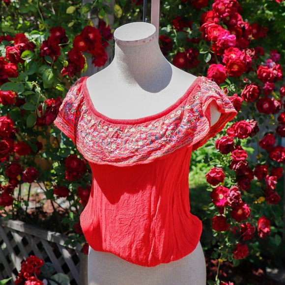 Embroidered Top - Picture 7 of 12